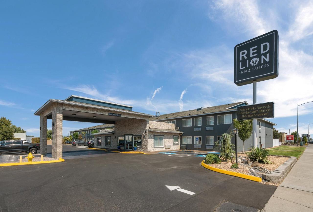 Red Lion Inn & Suites Kennewick Tri-Cities Exterior foto