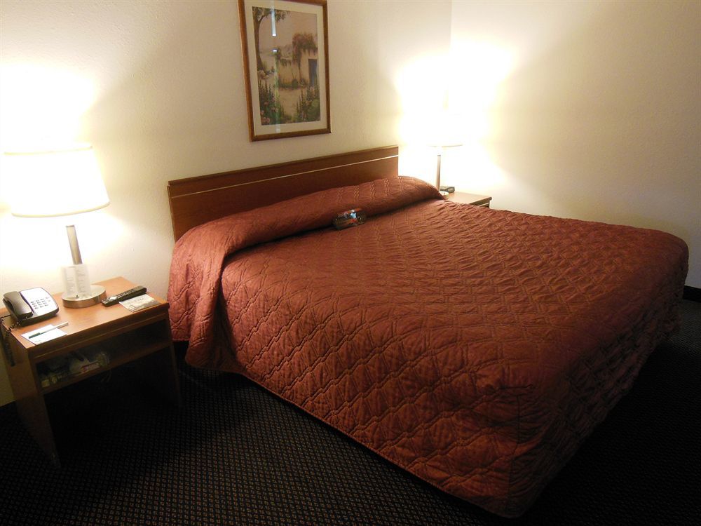 Red Lion Inn & Suites Kennewick Tri-Cities Exterior foto