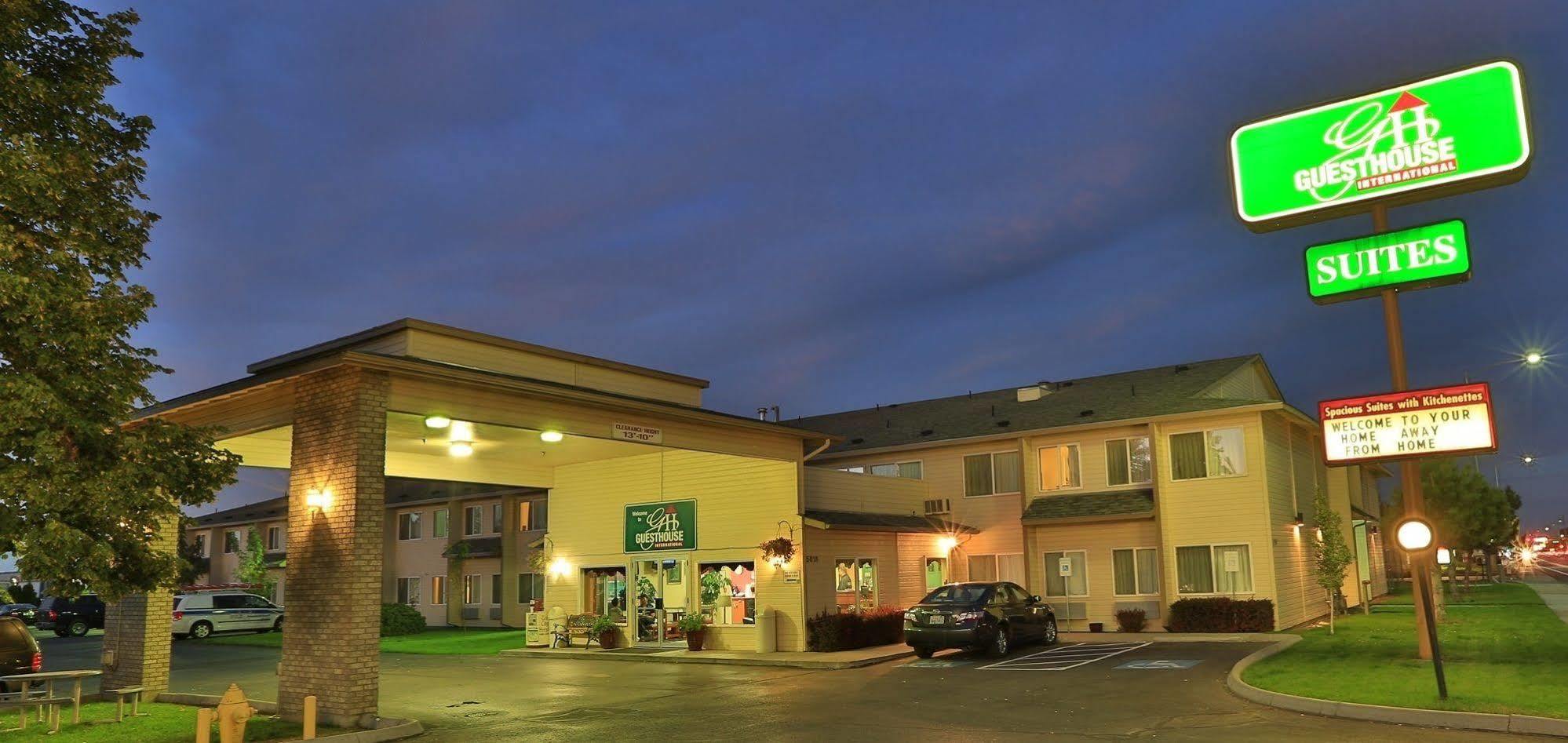 Red Lion Inn & Suites Kennewick Tri-Cities Exterior foto